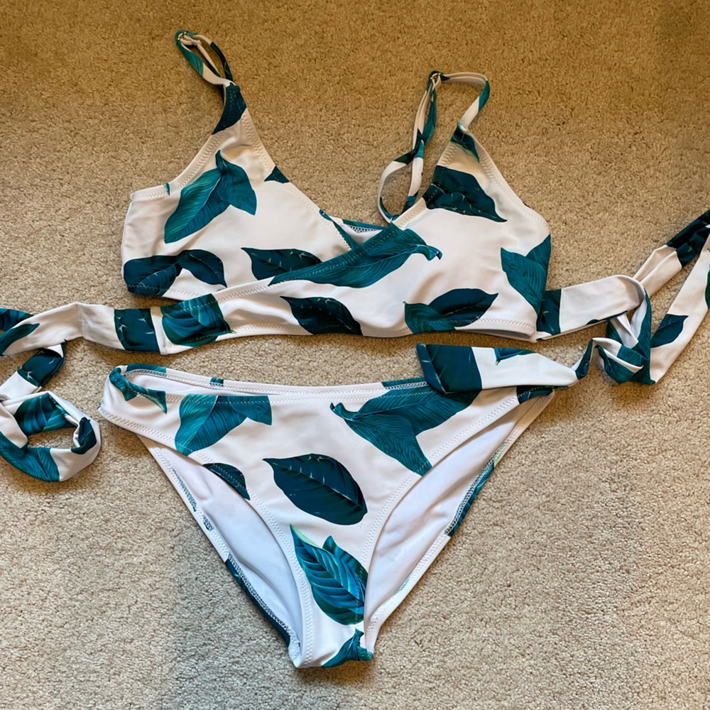 Cupshe Bikini